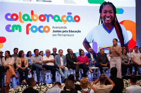 Governo De Pernambuco Entrega Novos Nibus Escolares A Todos Os