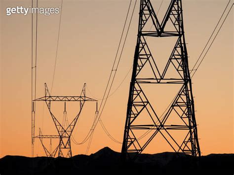 Tekapo Sunset Pylons 이미지 2151511426 게티이미지뱅크