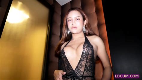 Bareback Anal With Ladyboy Diamond After The Blowjob