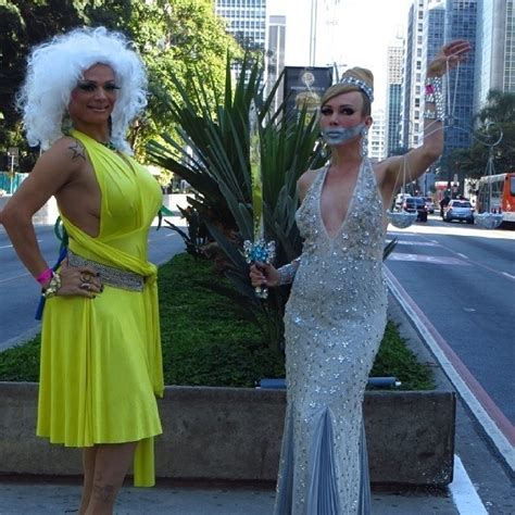 Fotos Você Manda Parada Gay de SP vcnaparada UOL Notícias