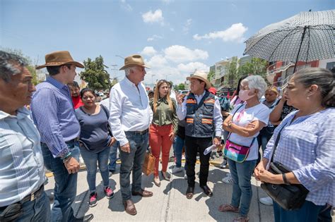 Contin A Enrique Vega Supervisando Obras De Urbanizaci N En Comunidades