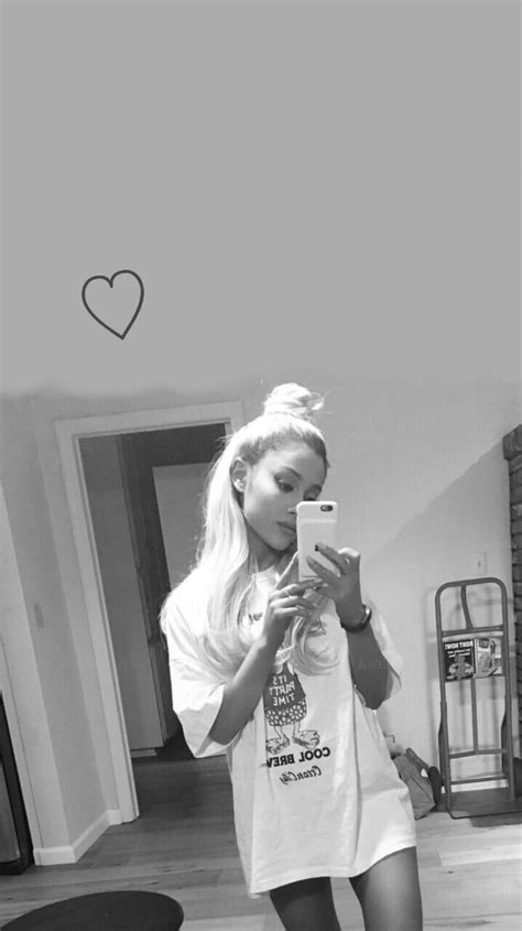 Ariana Grande Iphone Wallpapers Wallpaper Cave