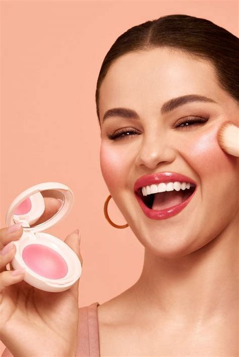 SELENA GOMEZ For Rare Beauty Soft Pinch Luminous Powder Blush Campaign