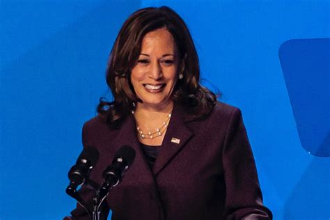 Kamala Harris Suits Up In Suit And Pumps At Summit Of The Americas