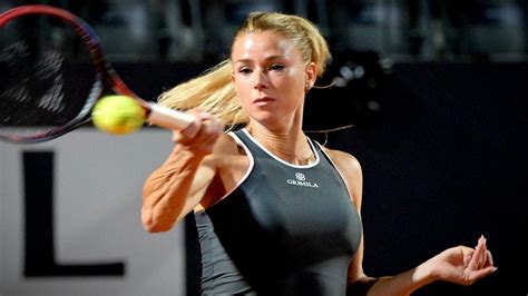 Camilla Giorgi Torna Dopo Il Silenzio Annuncia Il Suo Ritiro Dal