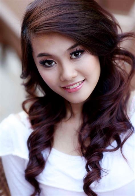 Sự nổi tiếng trùng hợp của hot girl tên Chi Đời sống ZNEWS VN