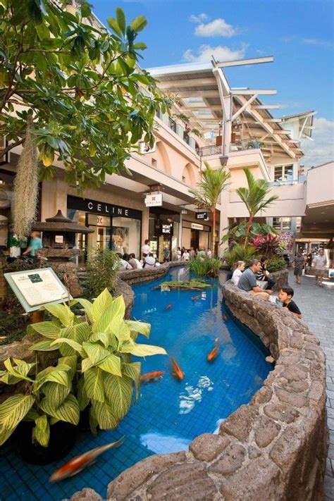 Honolulu Shopping in Upgraded Facilities | Honolulu shopping, Ala moana ...