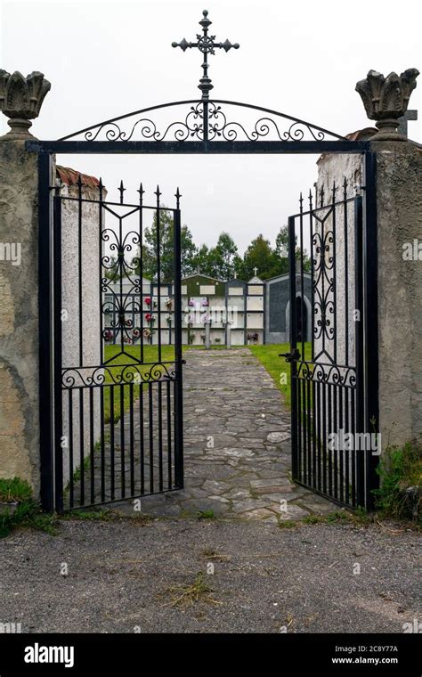 Wrought Iron Gates Stock Photo Alamy