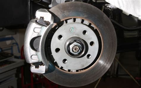 How To Bleed Atv Rear Disc Brakes