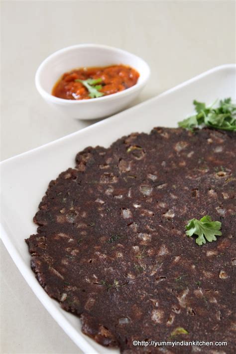 Ragi Roti Recipe | Ragi Chapati - Yummy Indian Kitchen