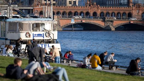 Wetter In Berlin Heute Nochmal Rekord Wetter Dann Folgt Der