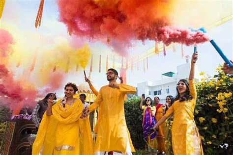 Color Bombs The Prettiest Kaleidoscopic Backdrop For Your Wedding