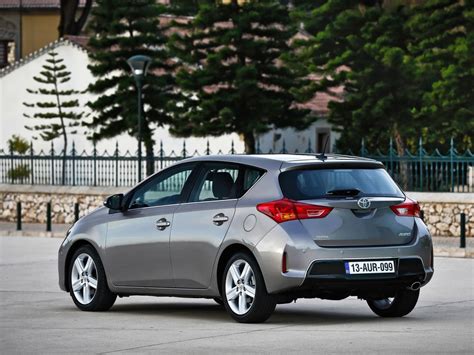 Toyota Auris II 1 6 Valvematic 132 Hp CVT