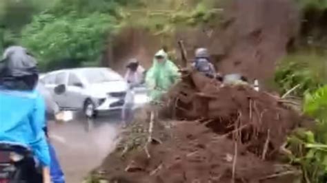 Waspada Cuaca Ekstrem Melanda Kota Batu Sejak Siang Hingga Malam