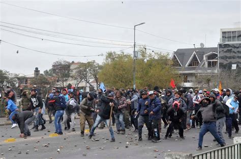 En Fotos Protestas Y Represi N En Jujuy Por La Aprobaci N Y Jura De La