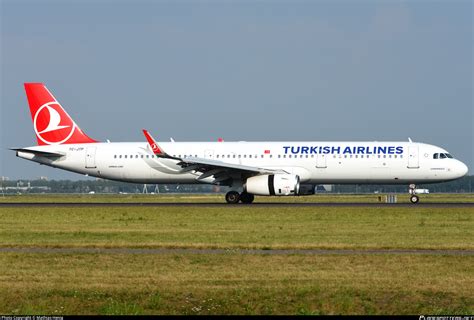 TC JTP Turkish Airlines Airbus A321 231 WL Photo By Mathias Henig ID