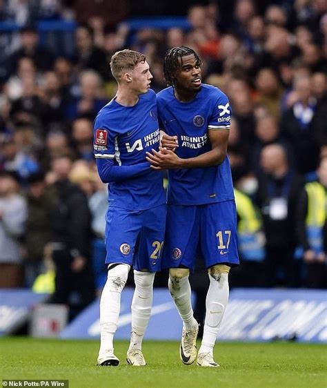 Chelsea's Carney Chukwuemeka, the hero behind the goals, shares Cole Palmer's magical pre-match ...