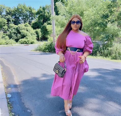 Actress Nkechi Blessing Flaunts Her Pink Gown On Instagram