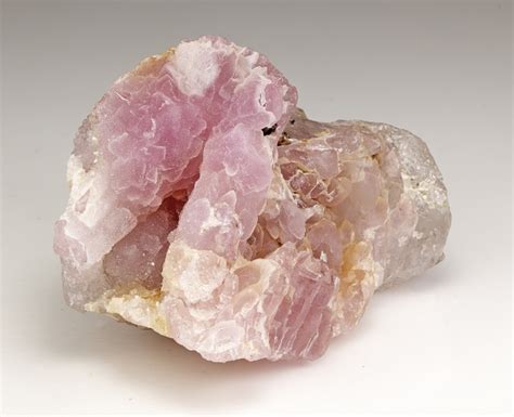 Quartz var. Rose Quartz - Minerals For Sale - #3331581