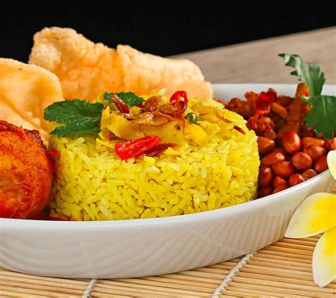 Nasi Koening Nasi Kuning Foodwiki Takeaway