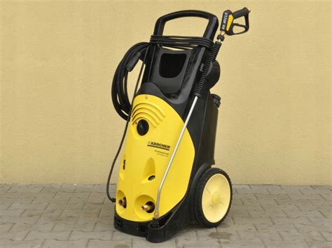 MOCNA MYJKA KARCHER HD 10 25 4S 250 Bar 3500 Netto 7604946617