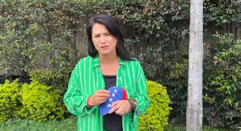 Paola Holgu N Invita A La Comunidad Venezolana En Colombia A Participar