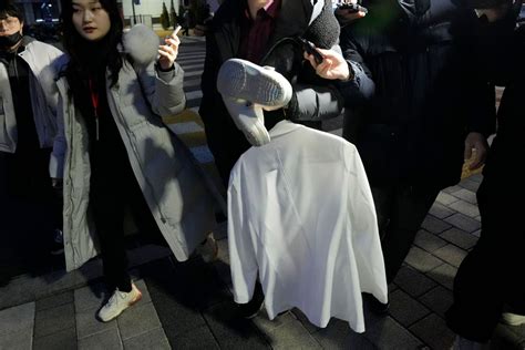 South Korean Doctors Walk Out To Protest Government Policy Causing