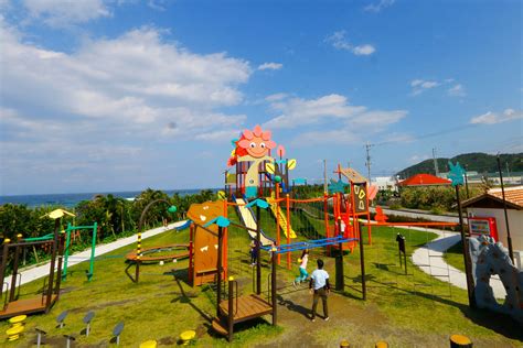 Eight Parks In Okinawa With Large Slides And Exciting Playground