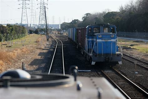 写真 28ページ目「連絡会社線に乗ってみませんか」旅客列車の運行はゼロ。京葉臨海鉄道の貨物列車に添乗してきた 文春オンライン