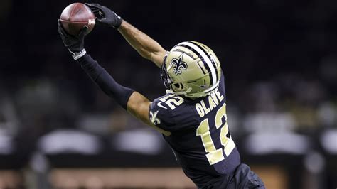 New Orleans Saints Wide Receiver Chris Olave S Stretching Grab Puts