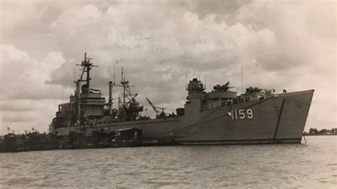 Officers Crew Of The Uss Tom Green County Forged Local Ties
