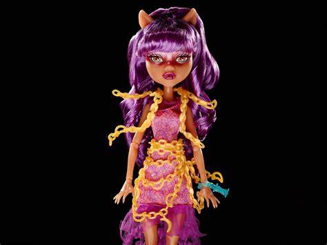 Monster High Haunted Getting Ghostly Clawdeen Doll