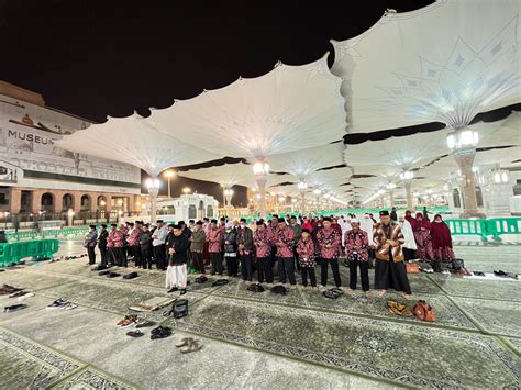 Paket Umroh Awal Ramadhan 2024 Surabaya Umroh Murah Surabaya Umroh