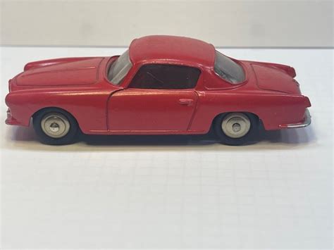 Dinky Toys 1 43 1 Modelauto Ref 24J Alfa Romeo Coupe Rouge