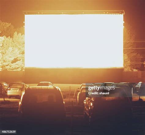 Vintage Movie Screen Photos And Premium High Res Pictures Getty Images