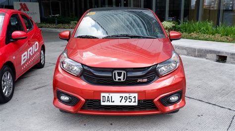 Honda Brio V Rs Review Price Photos Features Specs