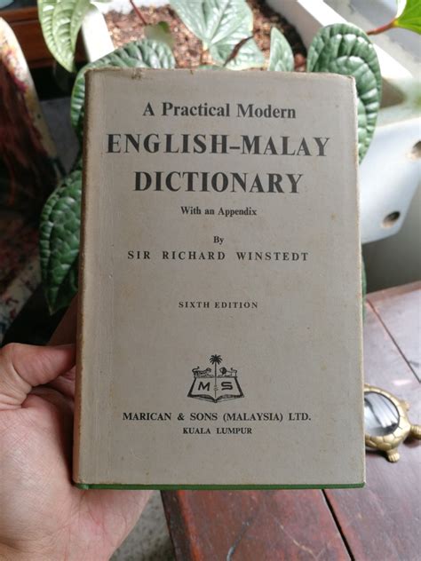 1963 A Practical Modern English Malay Dictionary By Sir Richard