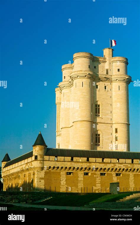 Castle Of Vincennes Paris France Stock Photo Alamy