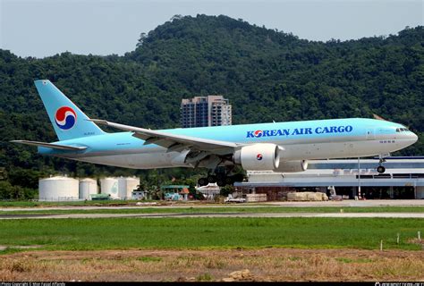 Hl Korean Air Lines Boeing Fb Photo By Mior Faizal Affandy