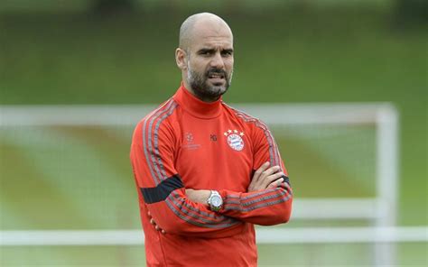 Herunterladen Pep Guardiola Trainer Fußball Fc Bayern München