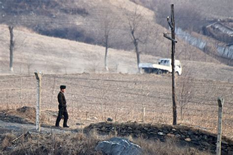 朝鮮只顧核武不顧糧食 用米糠代穀物造食品 糧食危機 食物短缺 大紀元