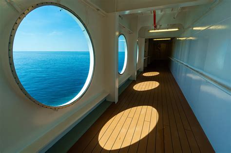 Inside a ship sailing through Norway coast : r/oddlysatisfying