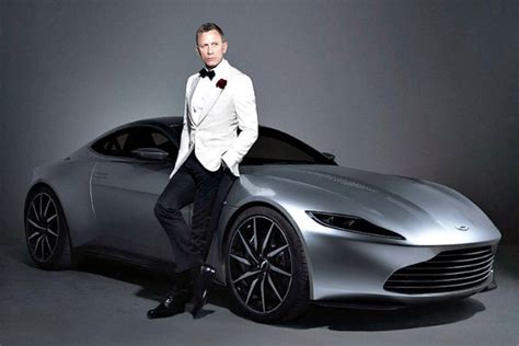 Aston Martin Milik James Bond Dilelang Seharga Rp 47 Miliar Trax