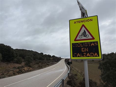 Señales inteligentes que detectan ciclistas, la nueva medida que
