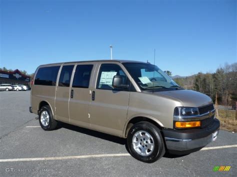 Sandstone Metallic 2013 Chevrolet Express Lt 1500 Awd Passenger Van Exterior Photo 74762559