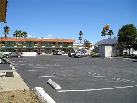 Discount Coupon for Gilroy Inn in Gilroy, California - Save Money!