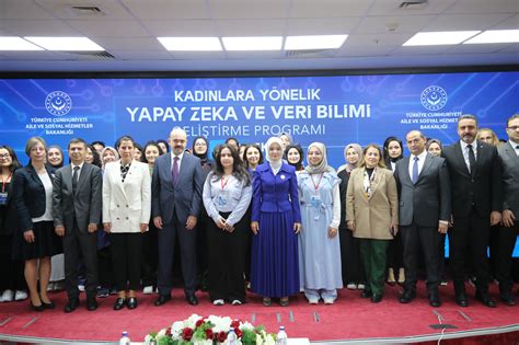 Aile Ve Sosyal Hizmetler Bakanimiz Goktas Kadinlara Yonelik Yapay Zeka