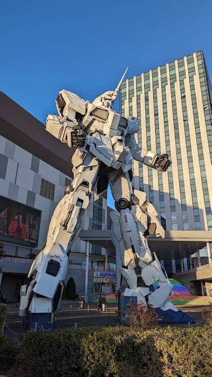 バモスホビオのダイバーシティ東京・ガンダムベース東京・ユニコーンガンダム・サブカルチャー・ガンプラに関するカスタム事例｜車のカスタム情報は