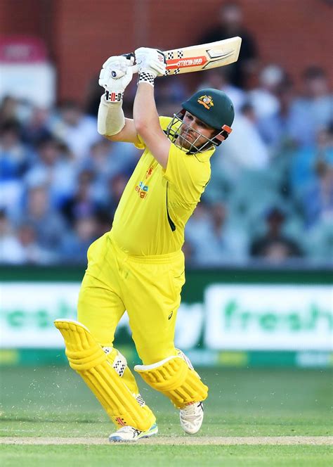 Travis Head Goes Down The Ground Espncricinfo