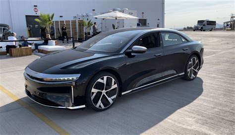 Epa续航520英里！lucid Air 10月30日开始交付 新浪汽车